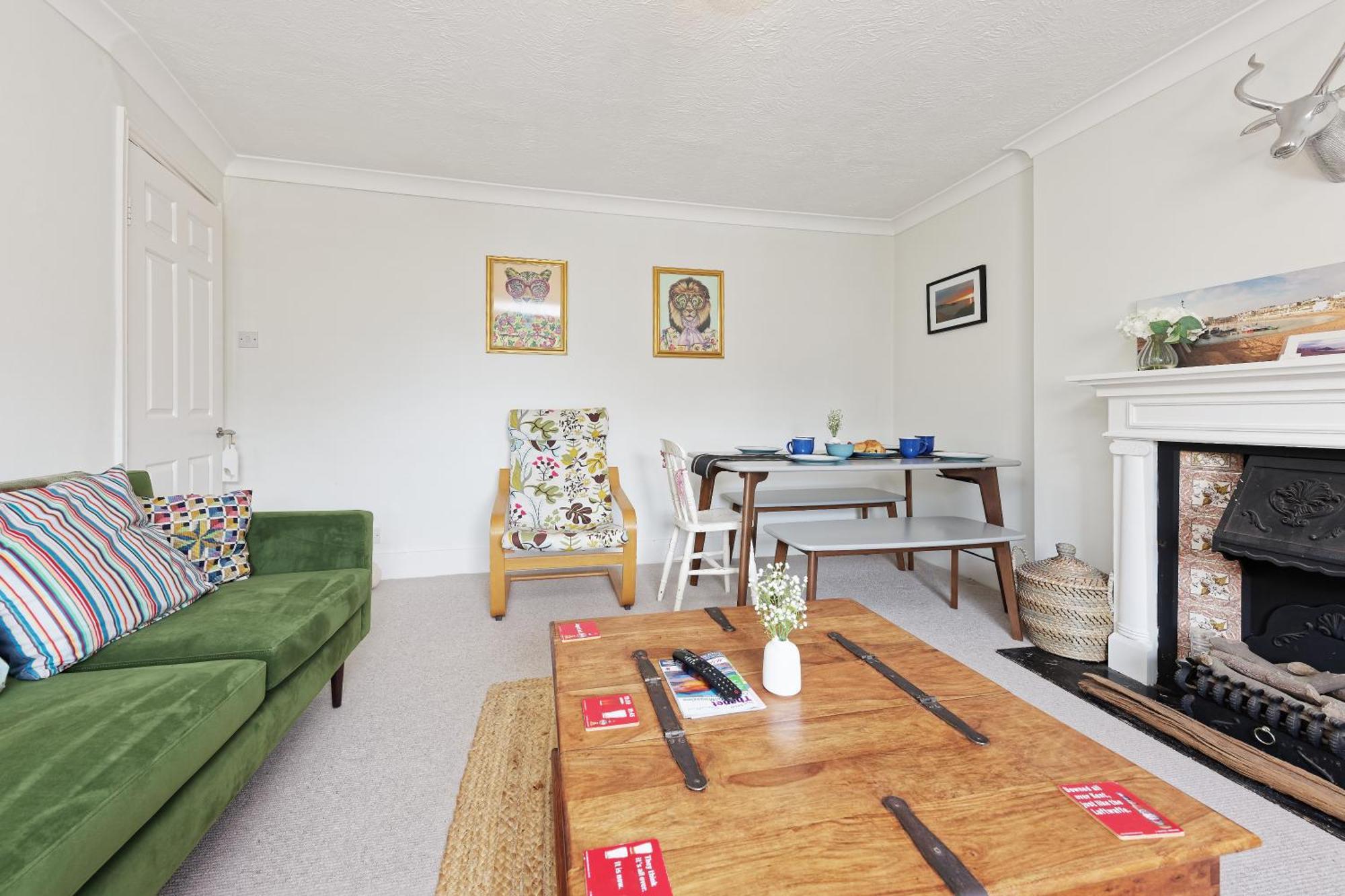 Viking Bay View 3 Bed Apartment Broadstairs Bagian luar foto